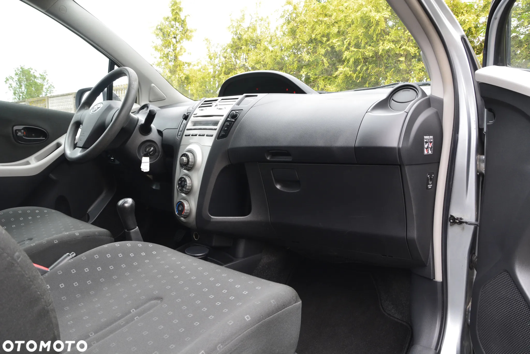 Toyota Yaris 1.3 Luna A/C - 30
