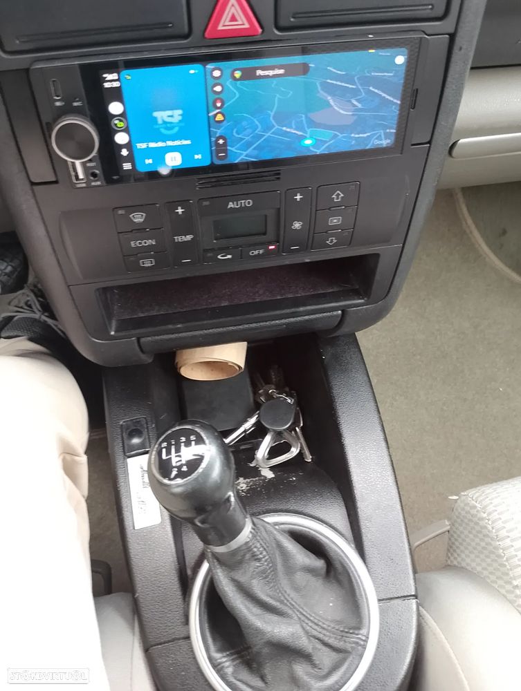 Audi A2 1.4 TDI Ambiente - 10