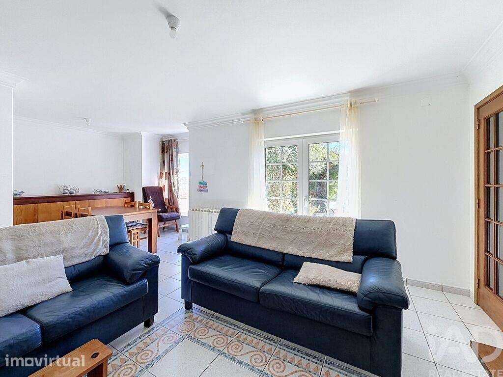 Casa / Villa T4 em Marinha Grande - Grande imagem: 3/39