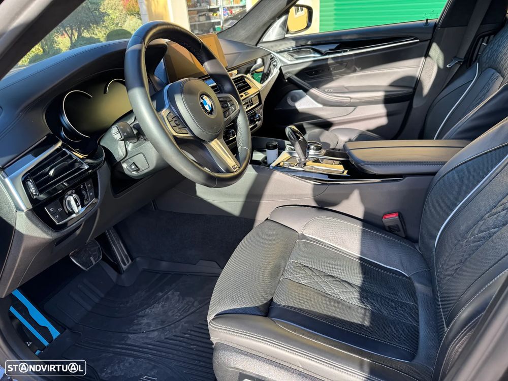 BMW 530 e iPerformance Pack M - 27