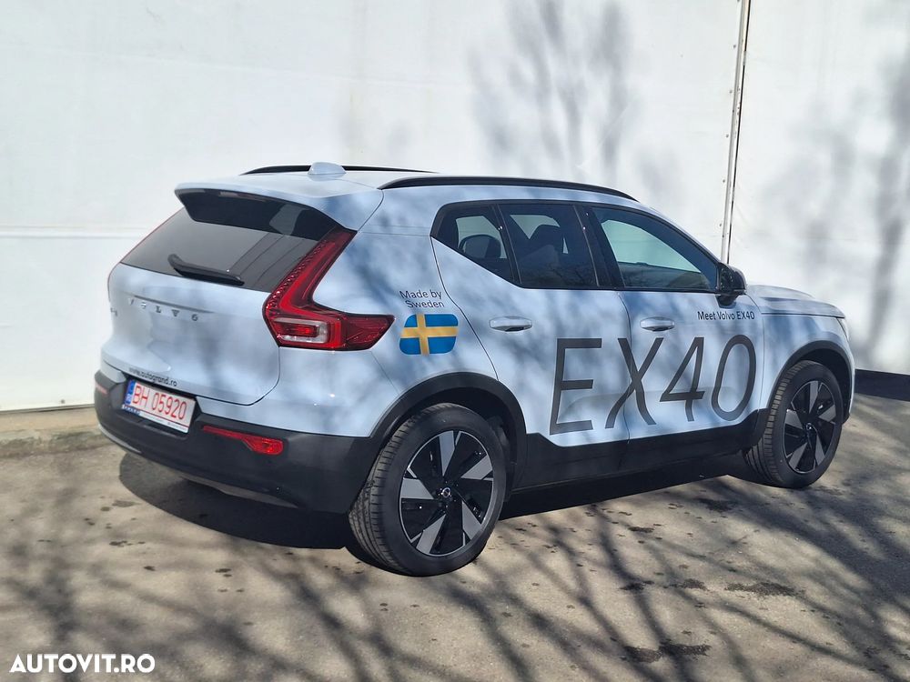 Volvo XC 40 Recharge Single Motor Extended Range RWD Plus - 13