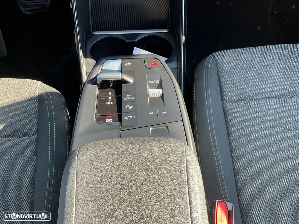 BMW 225xe Active Tourer e xDrive - 35