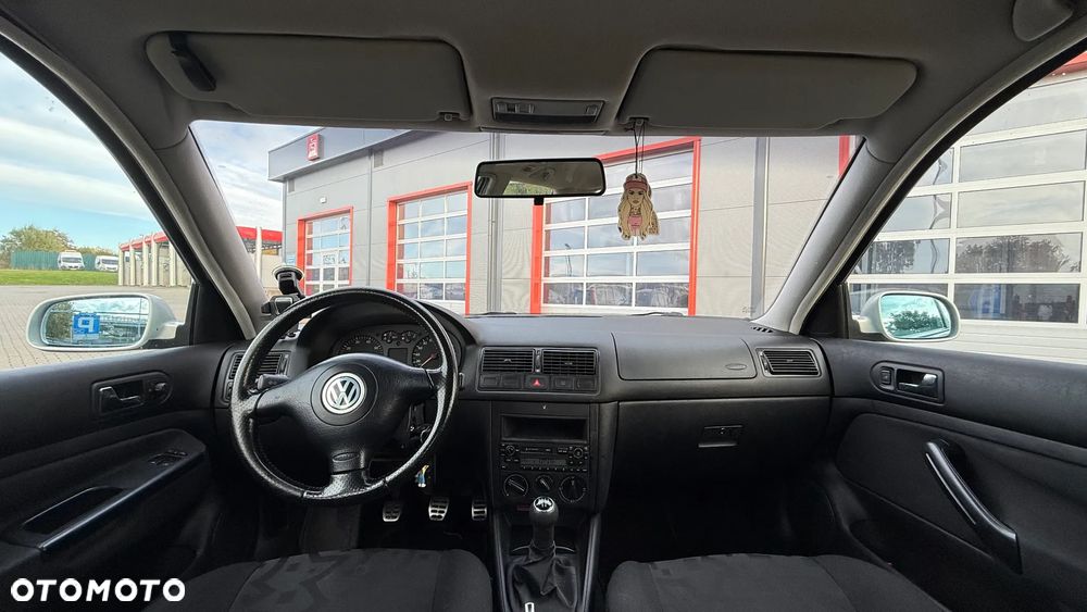 Volkswagen Golf 1.4 Comfortline - 15
