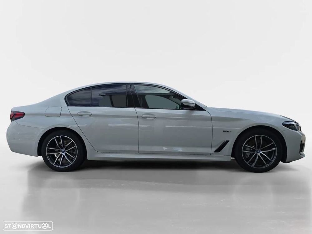 BMW 530 e Pack M - 7