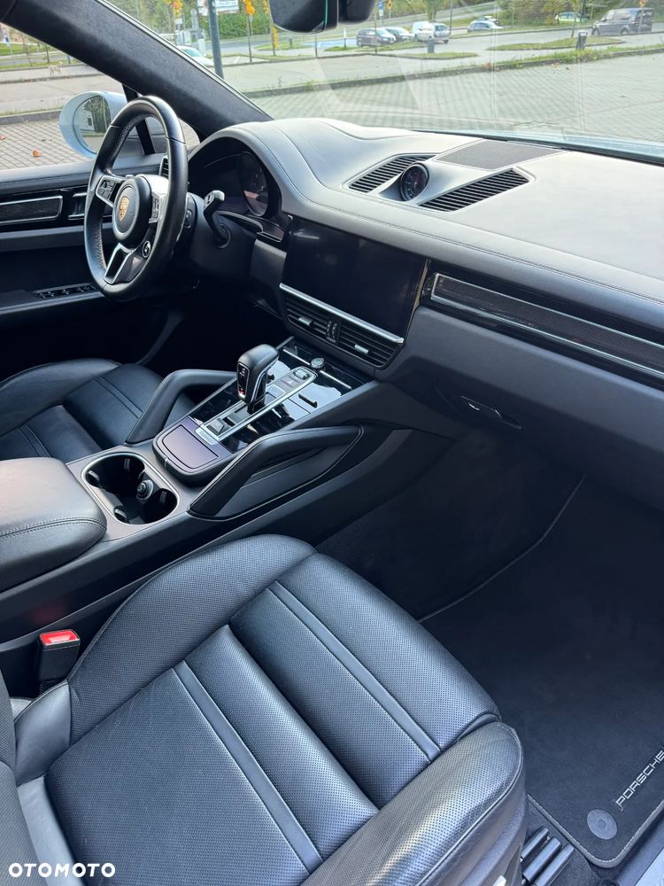 Porsche Cayenne Coupe - 27