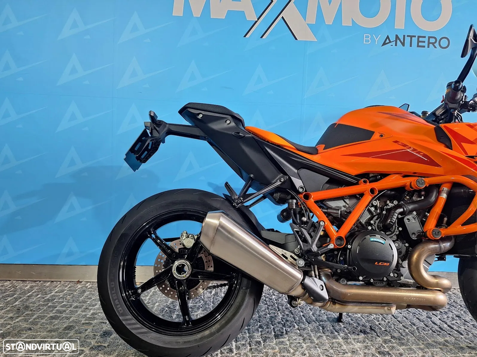 KTM Superduke 1390 R - 4