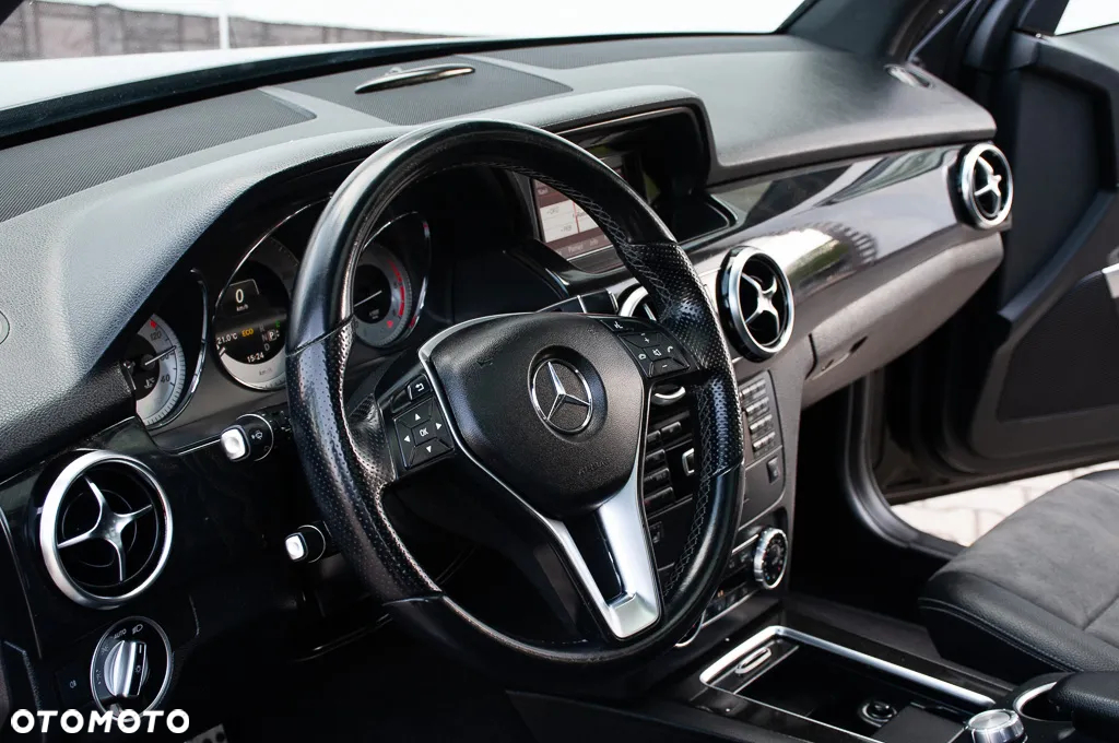 Mercedes-Benz GLK 220 CDI 4Matic (BlueEFFICIENCY) 7G-TRONIC - 24