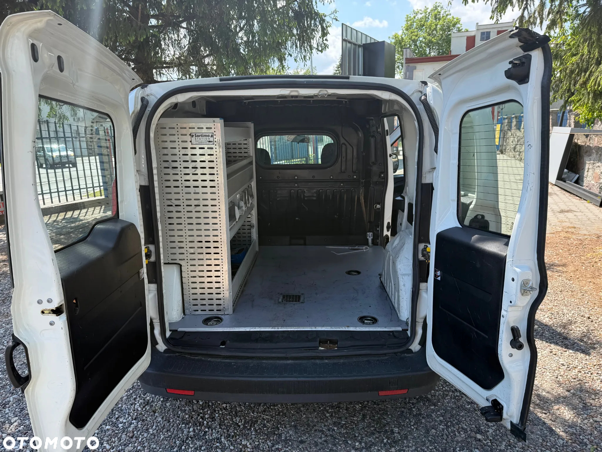 Opel COMBO - 8