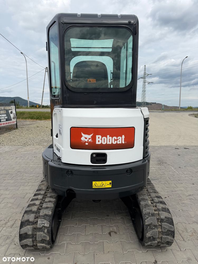 Bobcat E26 - 2
