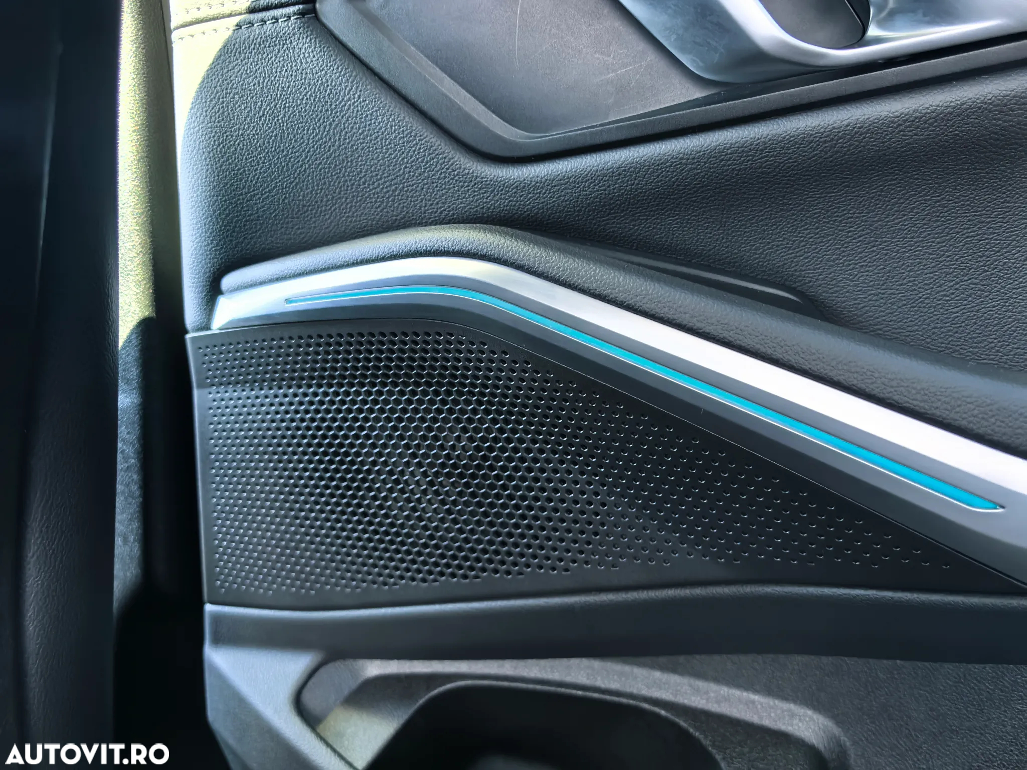 BMW Seria 3 330e AT PHEV - 30