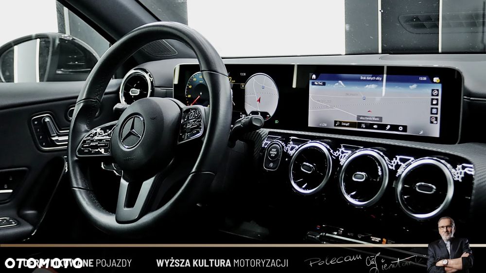 Mercedes-Benz Klasa A 180 7G-DCT - 17