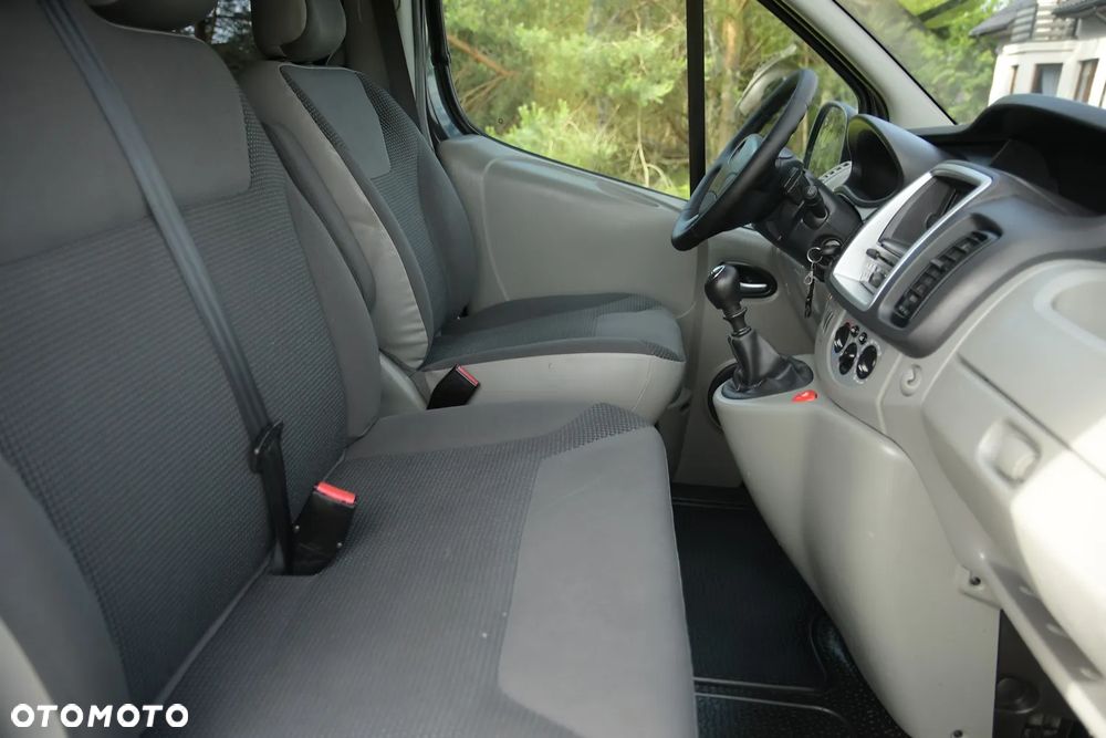 Opel Vivaro - 7