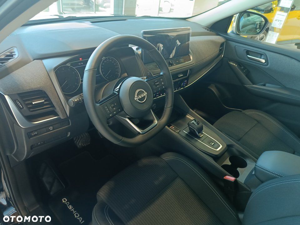 Nissan Qashqai - 10