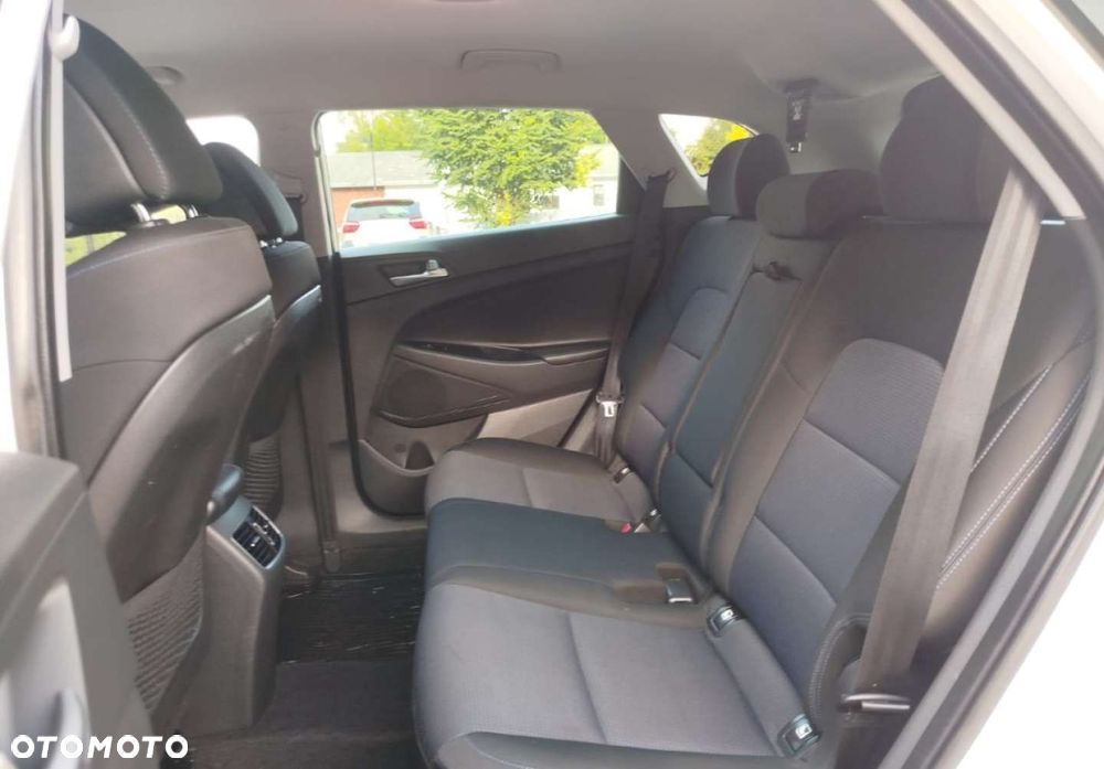 Hyundai Tucson - 24