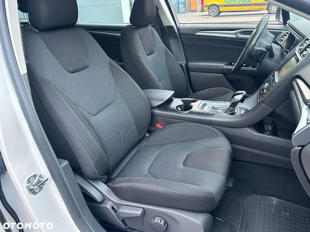 Ford Mondeo SW 2.0 TDCi Titanium PowerShift - 7