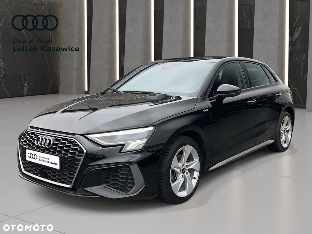 Audi A3 Sportback - 2