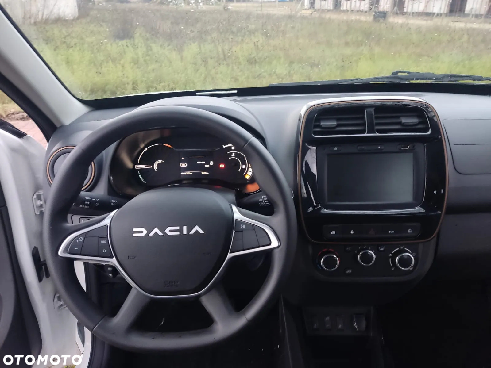 Dacia Spring - 18