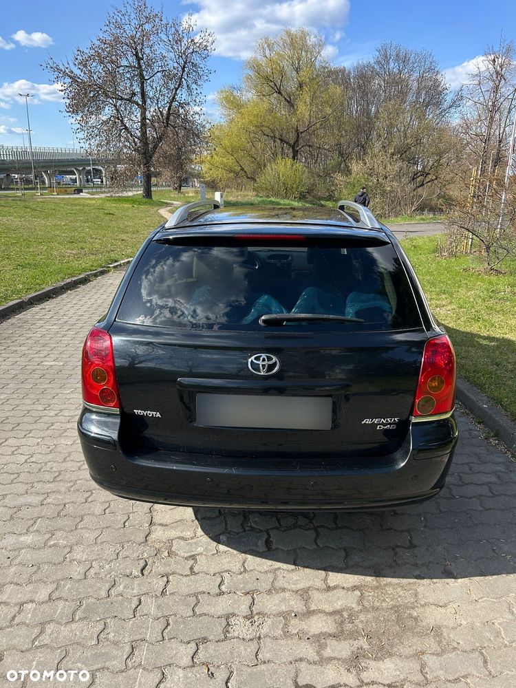 Toyota Avensis 2.2 D-4D Prestige - 6