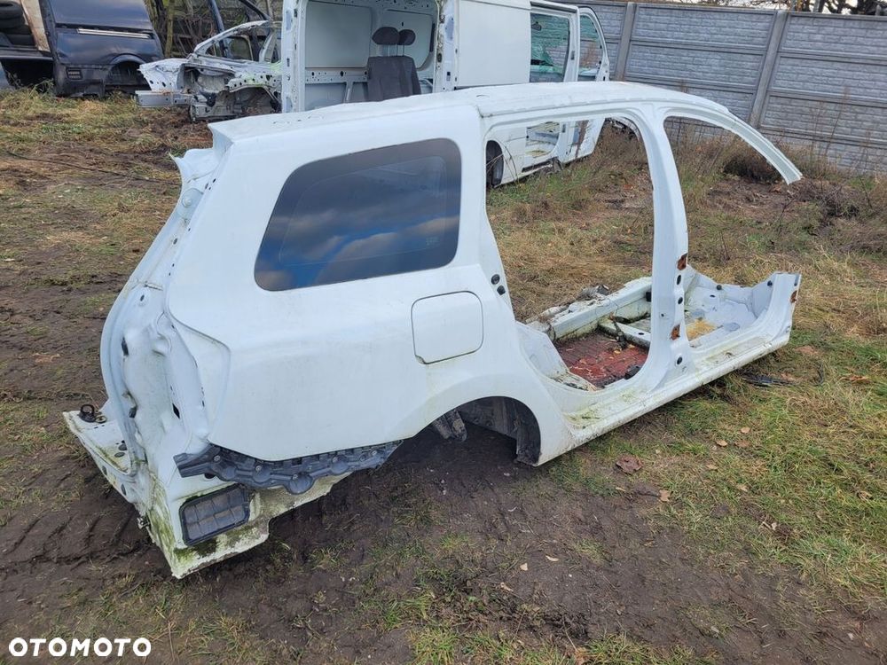 DACIA LOGAN MCV II PRÓG SŁUPEK PRAWY DUGI - 2
