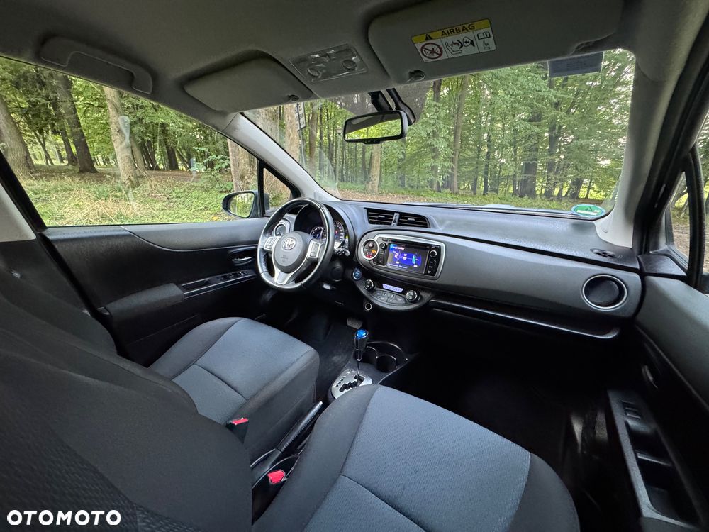 Toyota Yaris Hybrid 1.5 VVT-i Life - 12