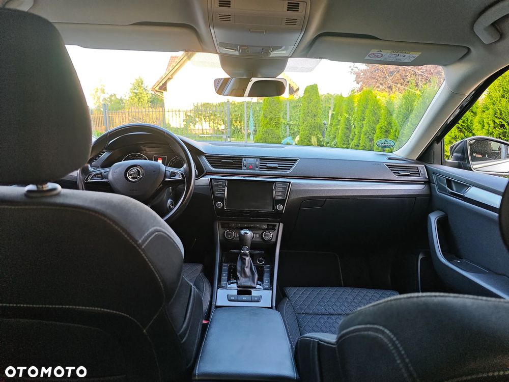 Skoda Superb 2.0 TSI 4x4 Sportline DSG - 14