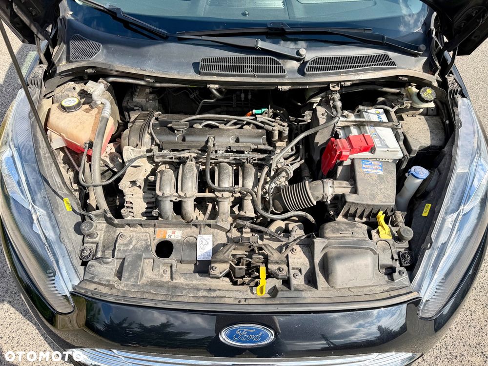 Ford Fiesta 1.25 Celebration - 29
