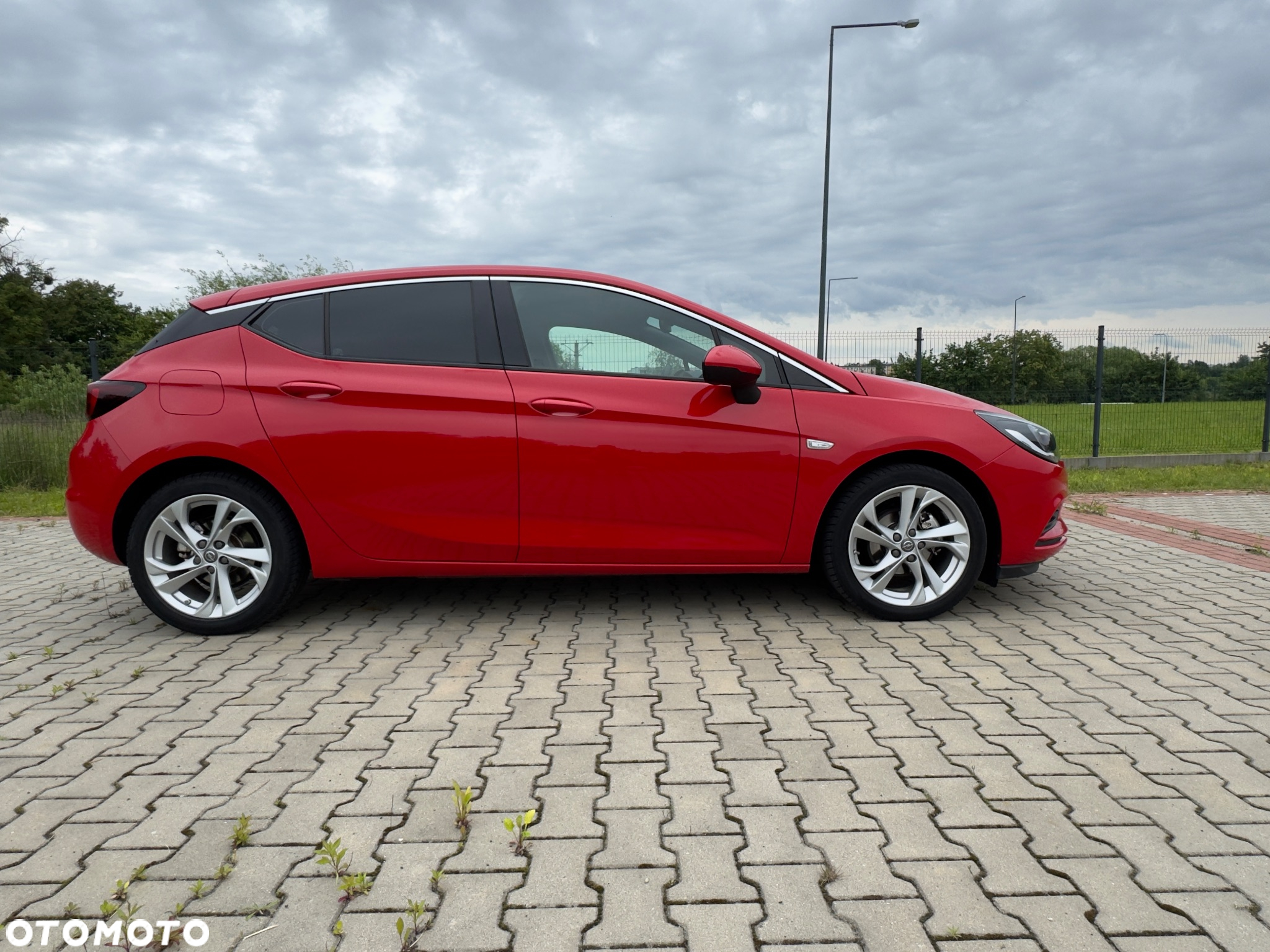 Opel Astra V 1.4 T Dynamic - 3