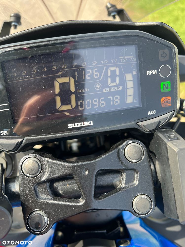 Suzuki GSX - 5