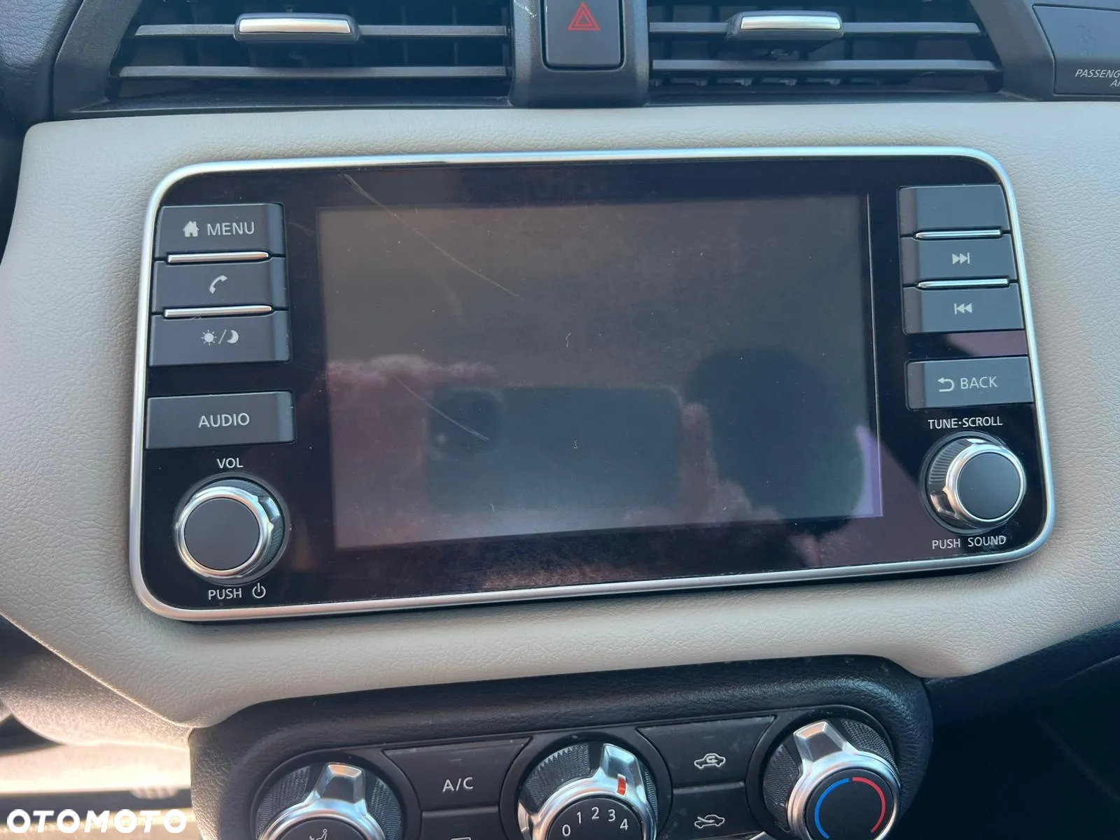 Nissan Micra IG-T 100 Tekna - 12