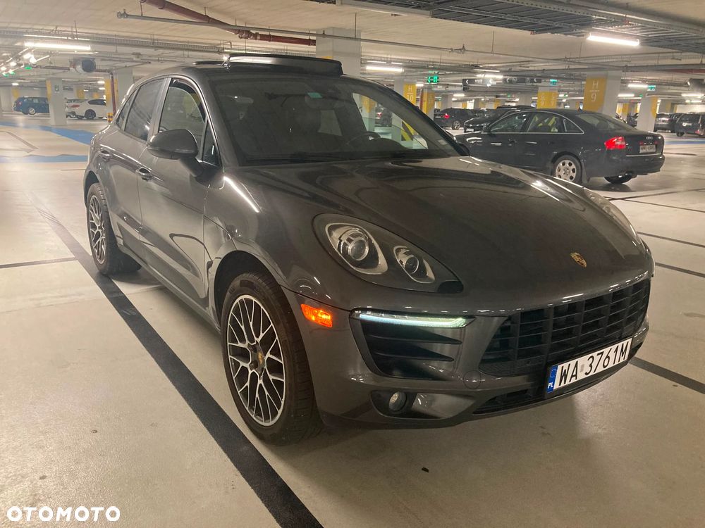 Porsche Macan Standard - 2