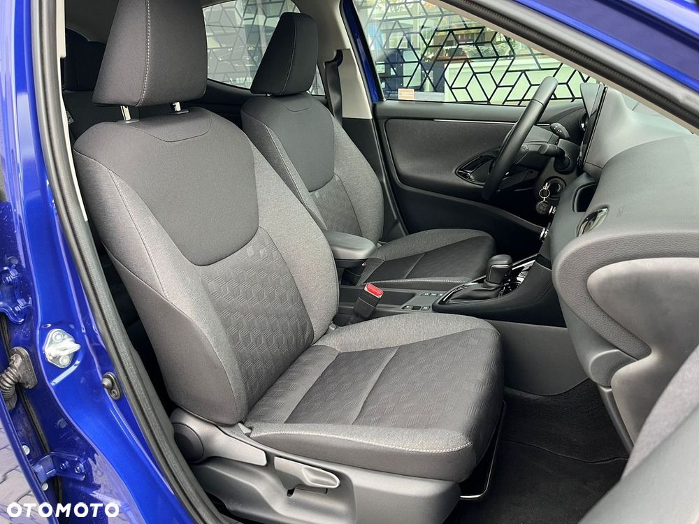 Toyota Yaris Hybrid 1.5 Style - 6