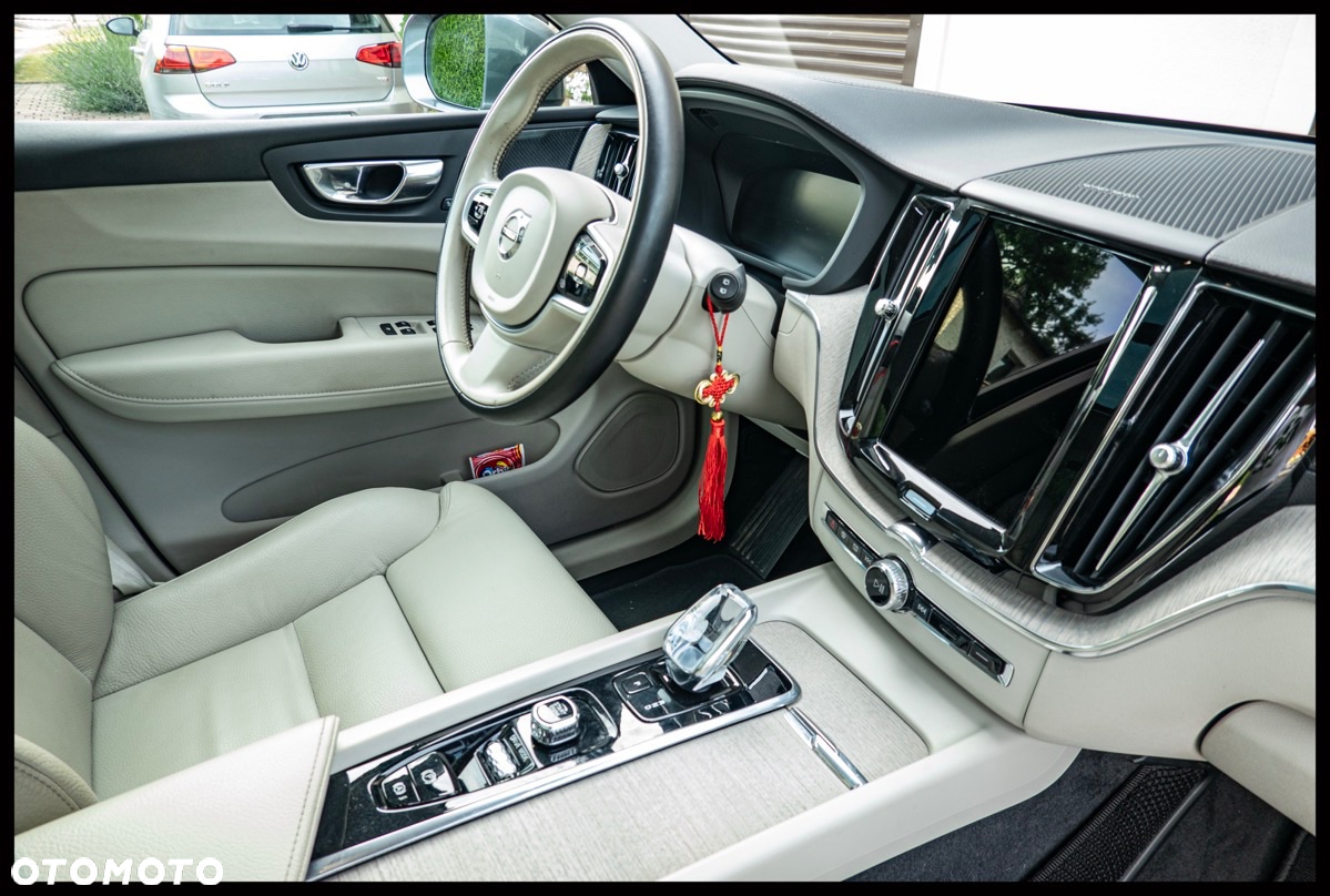 Volvo XC 60 B5 B AWD Inscription - 6
