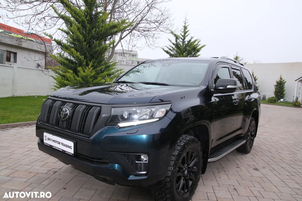 Toyota Land Cruiser 2.8l D-4D 204 CP A/T 7 locuri Luxury AVS Black - 1