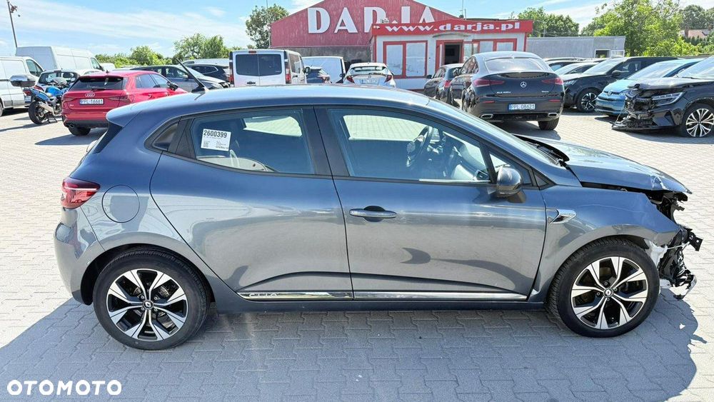 Renault Clio - 6