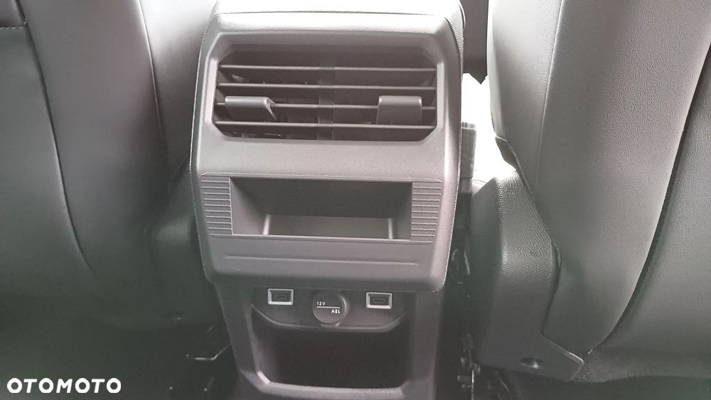 Citroën C5 Aircross 1.2 mHEV Max eDCT6 - 26