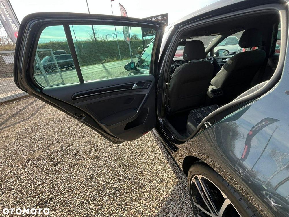 Volkswagen Golf 2.0 TDI BMT GTD - 19