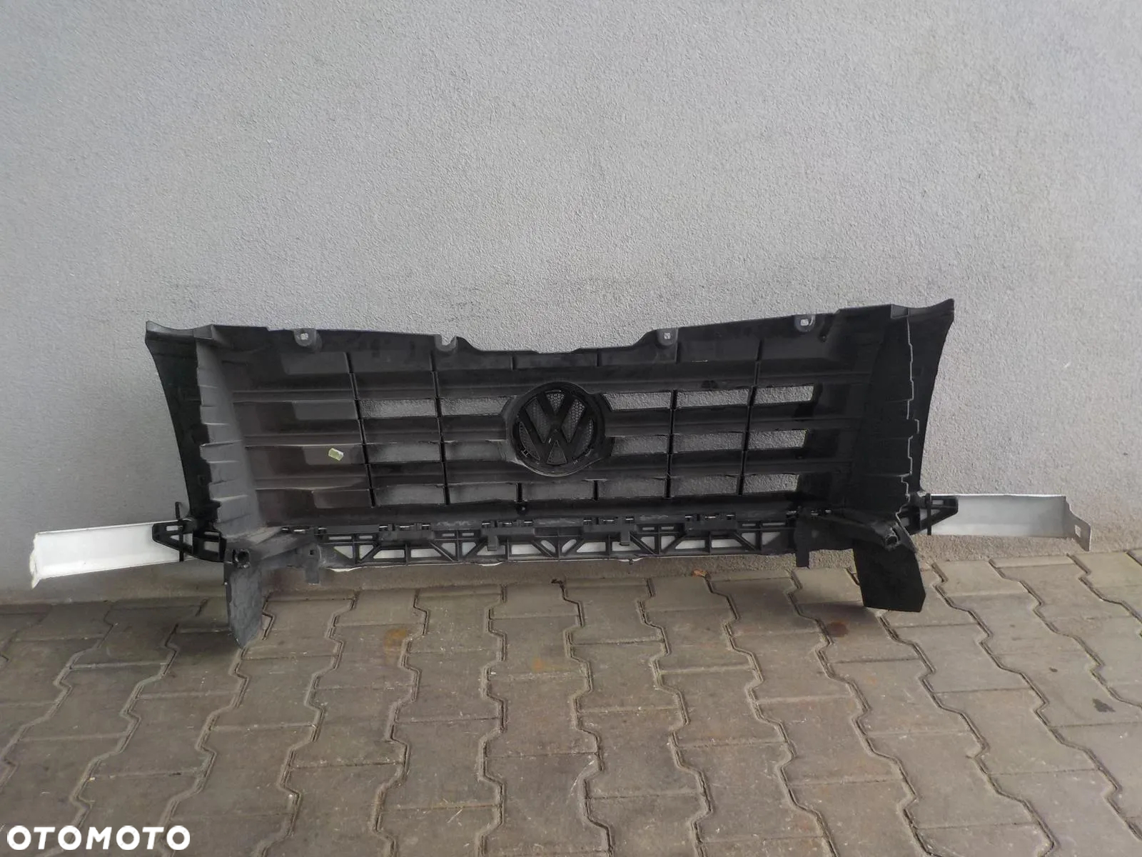 VW CRAFTER LIFT GRILL ATRAPA PAS PRZEDNI BLACHA - 5