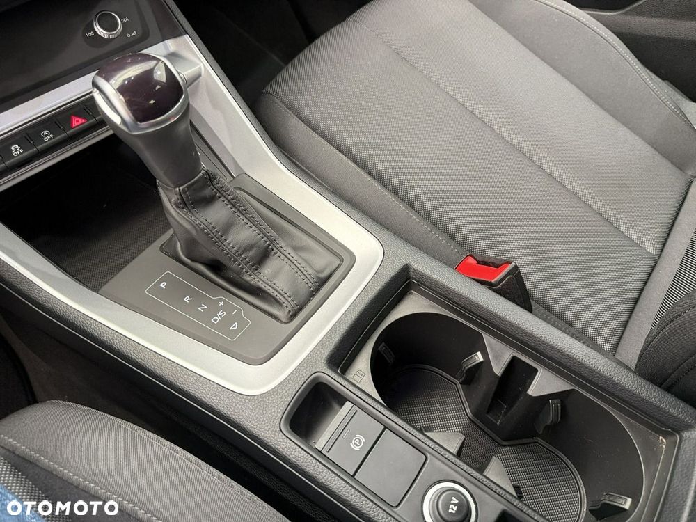 Audi Q3 - 19