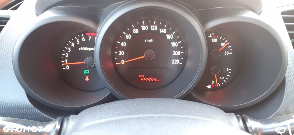 Kia Soul 1.6 L - 12