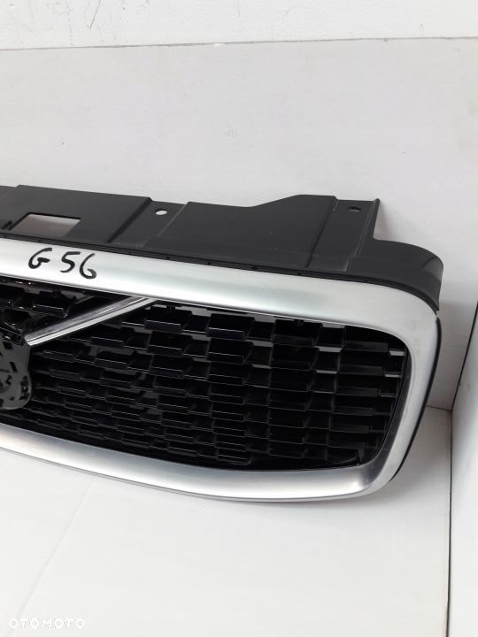 Volvo XC60 II 2 R-Design grill atrapa - 4