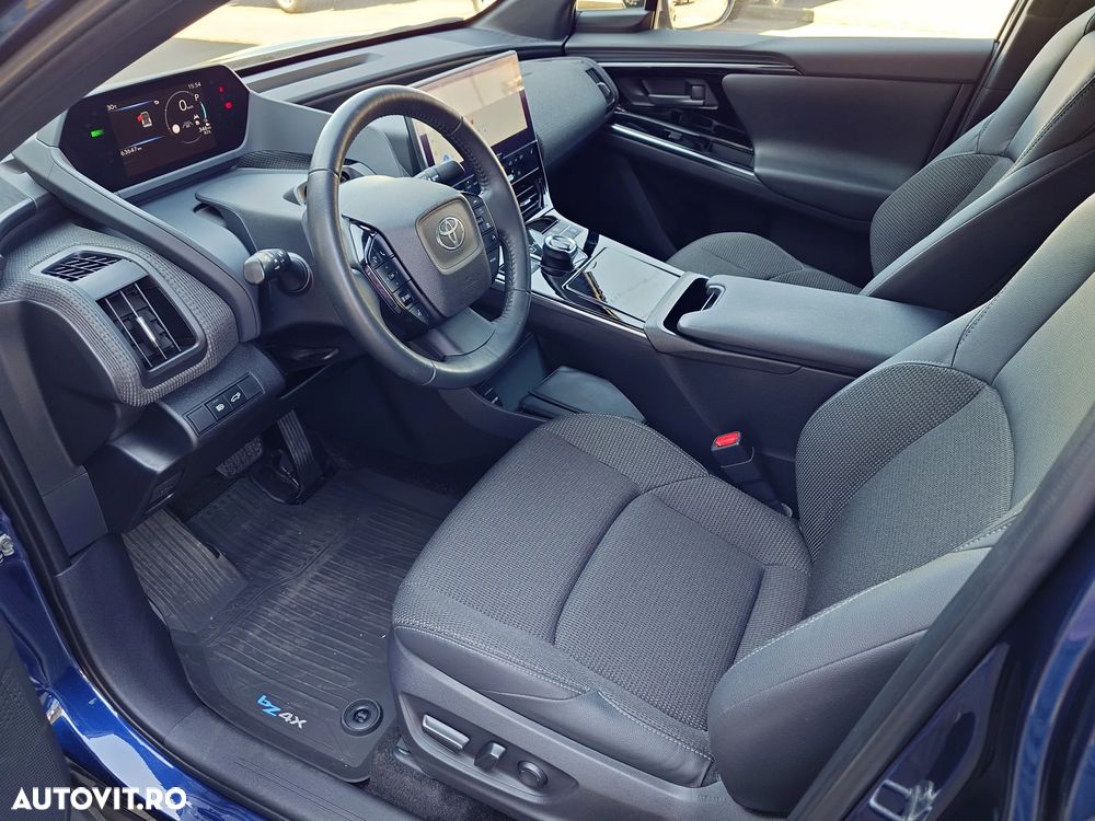 Toyota BZ4X 160 KW AWD (4x4) Luxury - 19