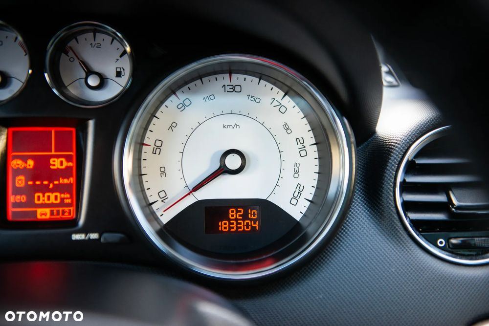 Peugeot 308 1.6 HDi Premium - 19