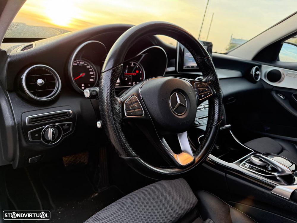 Mercedes-Benz C 220 - 13