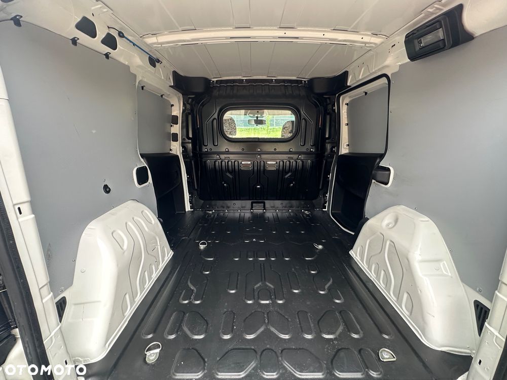 Fiat Doblo - 12