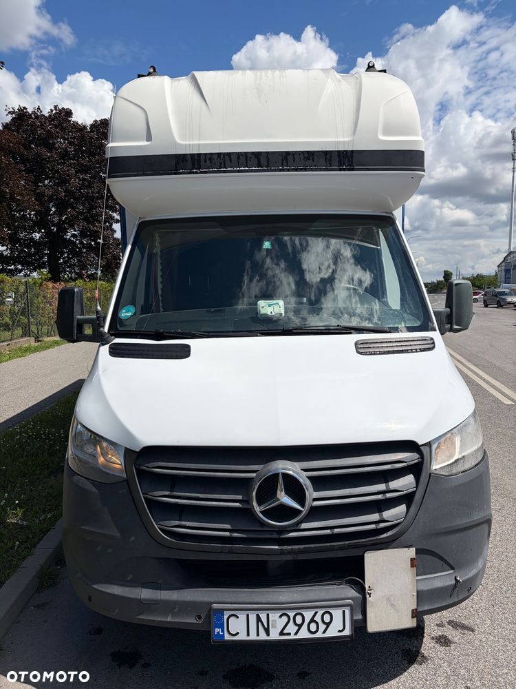 Mercedes-Benz Sprinter 907.235 - 4
