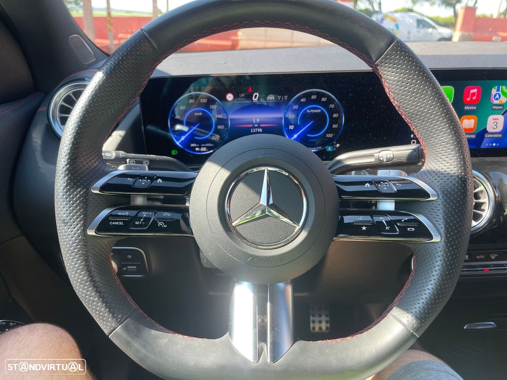 Mercedes-Benz EQA 250+ AMG Line - 19