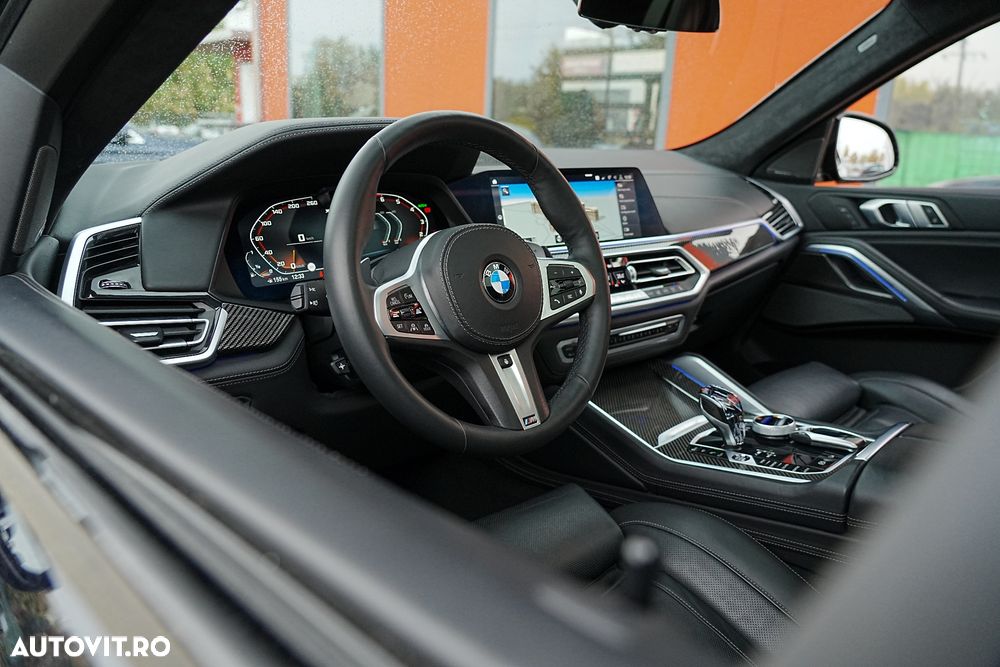 BMW X6 M M50i - 11
