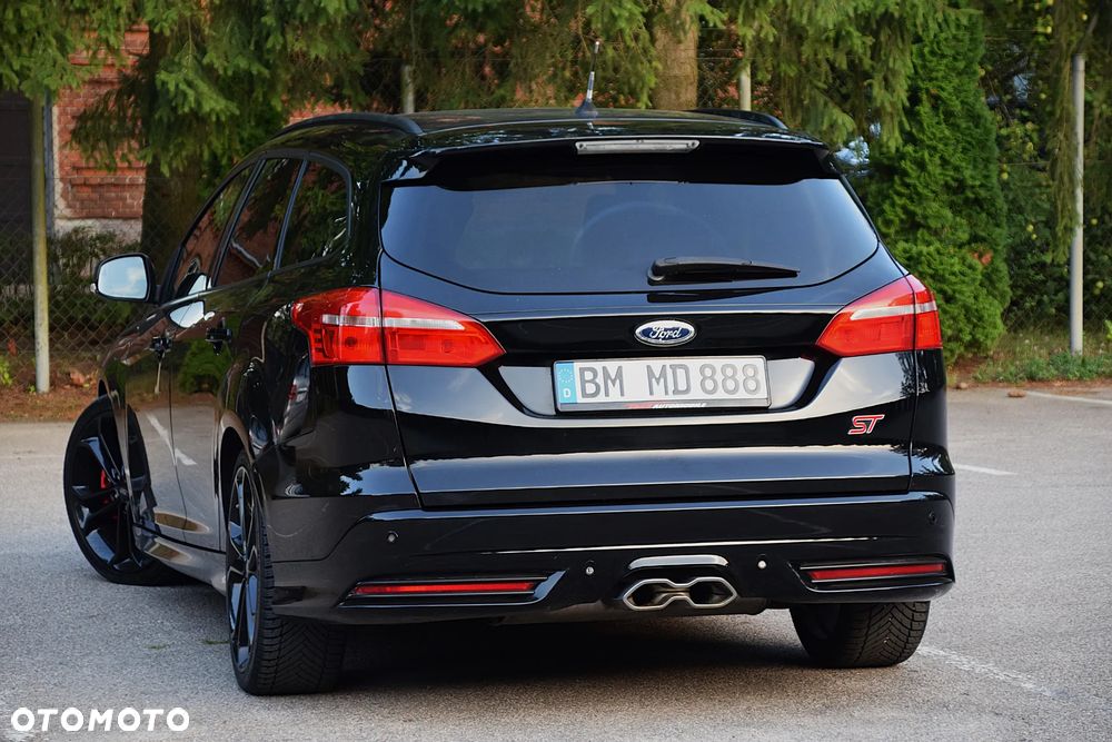 Ford Focus 2.0 TDCi ST-2 - 10