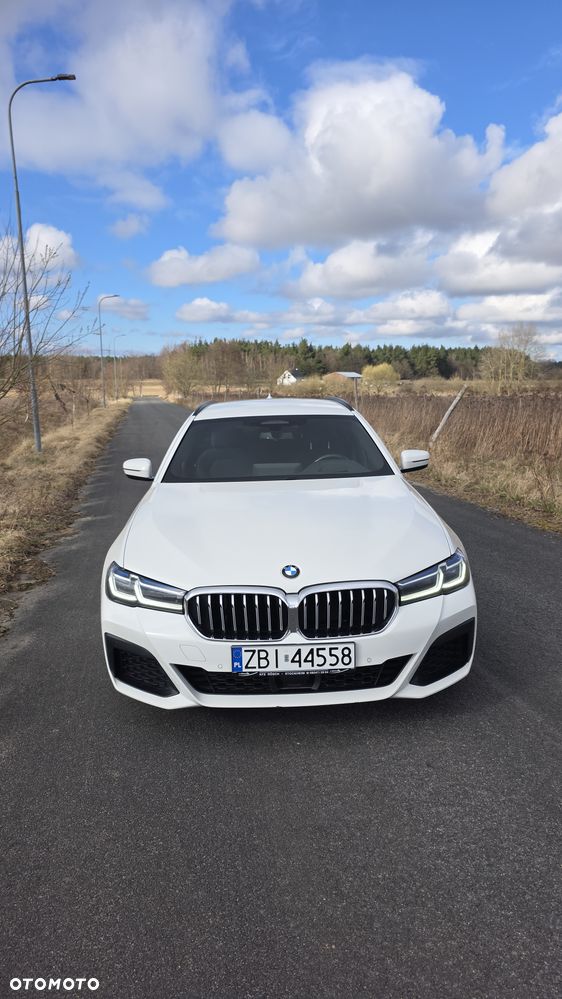 BMW Seria 5 520d xDrive mHEV M Sport sport - 6