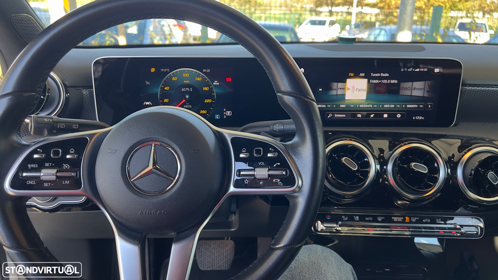 Mercedes-Benz 180 - 6